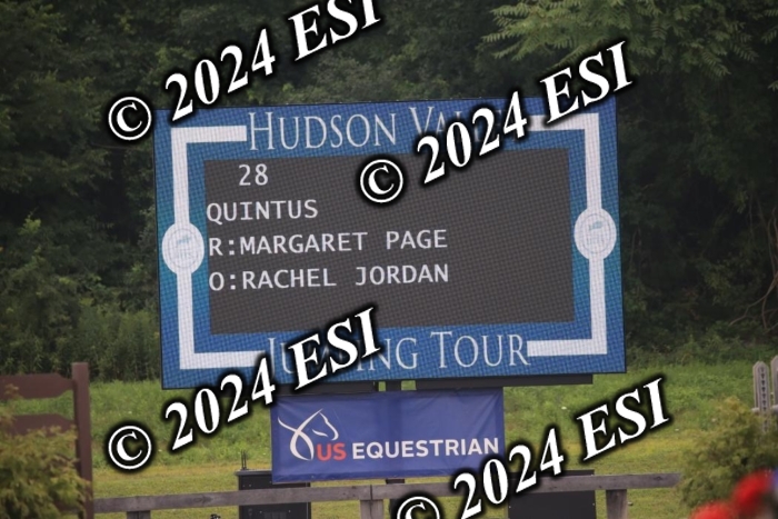 015AC2_7443