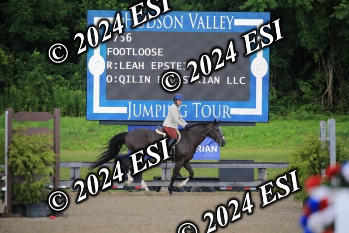 515AC2_8893