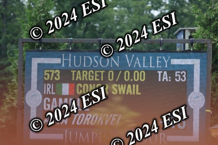 722DI7_1164