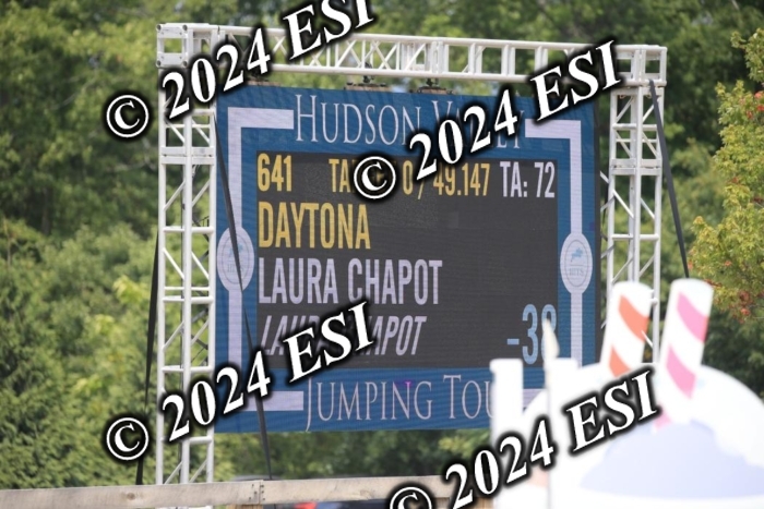 205AC2_0565