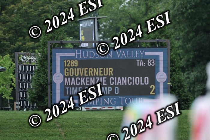 415DI7_4292