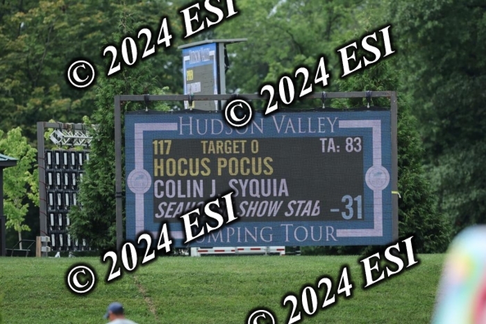 415DI7_4322