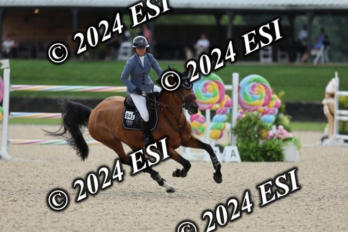 725DI7_5189